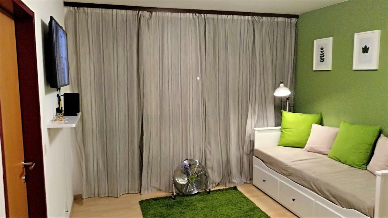 Green Wall Apartment Kaprun Exteriör bild